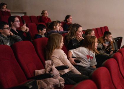 Jurnal de Festival: Ziua III – Magie, Tradiție și Stele pe Scenă