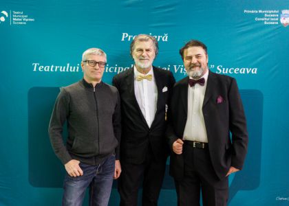 „PIM – 80”: Un regal al artelor la Suceava. O retrospectivă-spectacol între desen, muzică clasică și teatrul de ieri și de azi