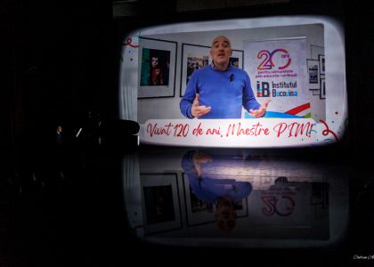 „PIM – 80”: Un regal al artelor la Suceava. O retrospectivă-spectacol între desen, muzică clasică și teatrul de ieri și de azi