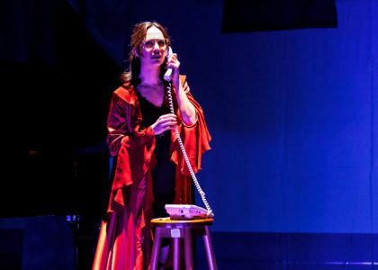 „PIM – 80”: Un regal al artelor la Suceava. O retrospectivă-spectacol între desen, muzică clasică și teatrul de ieri și de azi