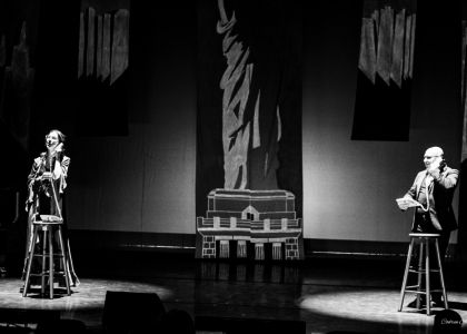 „PIM – 80”: Un regal al artelor la Suceava. O retrospectivă-spectacol între desen, muzică clasică și teatrul de ieri și de azi