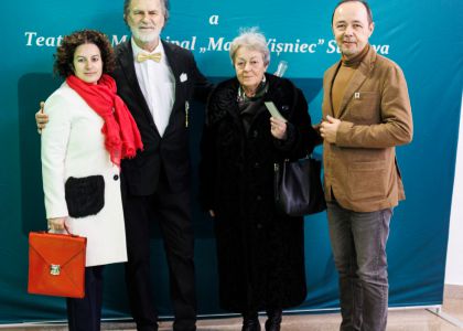 „PIM – 80”: Un regal al artelor la Suceava. O retrospectivă-spectacol între desen, muzică clasică și teatrul de ieri și de azi