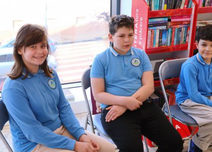 Detectivii de povești