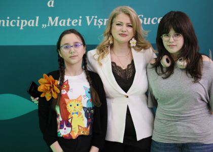 27 martie - „Așteptând publicul”, Oamenii teatrului împreună de Ziua Mondialăă a Teatrului