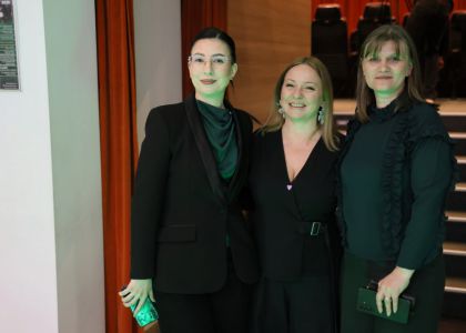 27 martie - „Așteptând publicul”, Oamenii teatrului împreună de Ziua Mondialăă a Teatrului