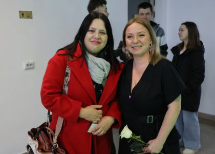 27 martie - „Așteptând publicul”, Oamenii teatrului împreună de Ziua Mondialăă a Teatrului