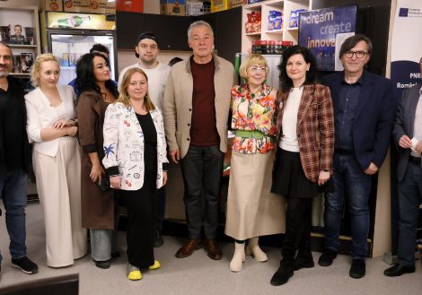 Teatrul ca Laborator de Creație: Dialog între Scenă și Universitate