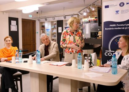 Teatrul ca Laborator de Creație: Dialog între Scenă și Universitate