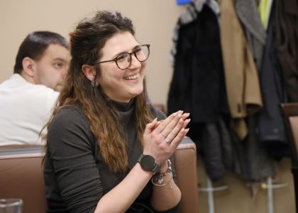 Teatrul ca Laborator de Creație: Dialog între Scenă și Universitate