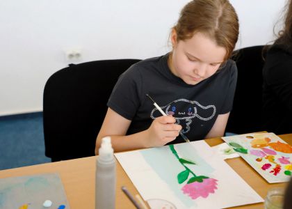 Micul Prinț în Culori: Când Povestea Prinde Viață pe Șevalet