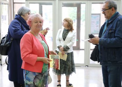 FIZTMV 2026 - Ziua a II-a: De la bucuria copiilor, la satira profundă din „Mobilă și durere”