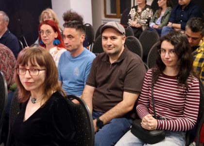 Festivalul Internațional Zilele Teatrului Matei Vișniec 2026– Ziua a III-a: De la vânătoarea de artă urbană, la teatru documentar și un regal de muzică clasică