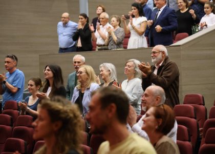 Festivalul Internațional Zilele Teatrului Matei Vișniec 2026– Ziua a III-a: De la vânătoarea de artă urbană, la teatru documentar și un regal de muzică clasică