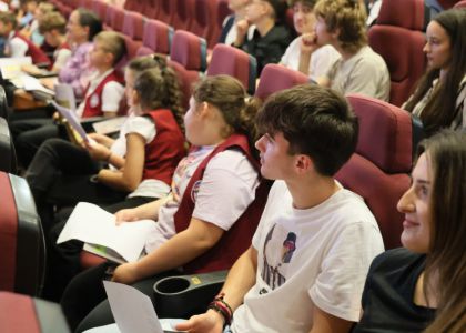 Zilele Teatrului Matei Vișniec – Luni, 8 iunie: Conferință și o dublă lansare de carte dedicată celui mai exigent public din lume – copiii