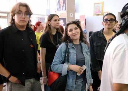 FIZTMV 2026 – Recenzie #DAY4: Radiografia istoriei recente și a identității umane între declin urban și nostalgia anilor ’90