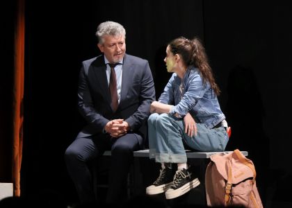 Zilele Teatrului „Matei Vișniec” – Recenzie #DAY8: O ultimă zi sub semnul dorului și al acordurilor magice din muzica de teatru