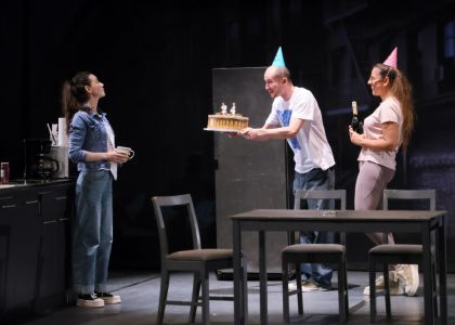 Zilele Teatrului „Matei Vișniec” – Recenzie #DAY8: O ultimă zi sub semnul dorului și al acordurilor magice din muzica de teatru