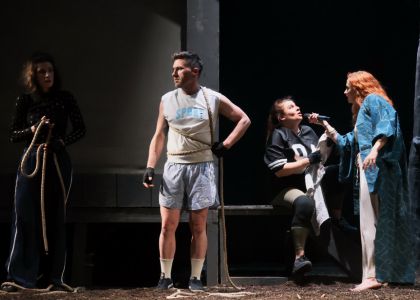 Succes internațional în Bulgaria: Teatrul Municipal „Matei Vișniec” Suceava a cucerit publicul din Stara Zagora la Festivalul NOS+