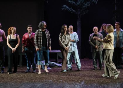 Succes internațional în Bulgaria: Teatrul Municipal „Matei Vișniec” Suceava a cucerit publicul din Stara Zagora la Festivalul NOS+