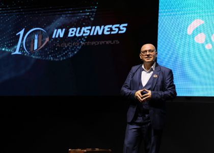 Teatrul Municipal „Matei Vișniec” Suceava, premiat în cadrul conferinței Bucovina InBusiness 4.0: Arta și antreprenoriatul, într-un dialog de succes